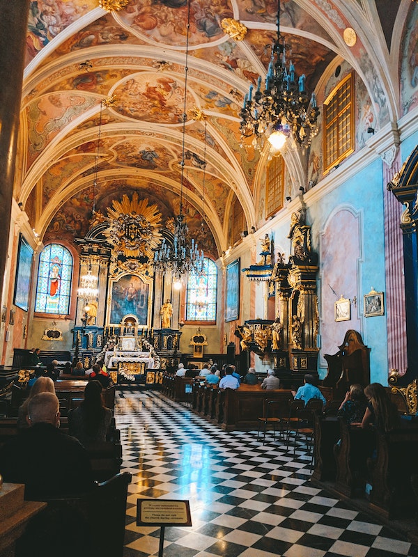 catholic-mass-polish-christmas-traditions.jpg
